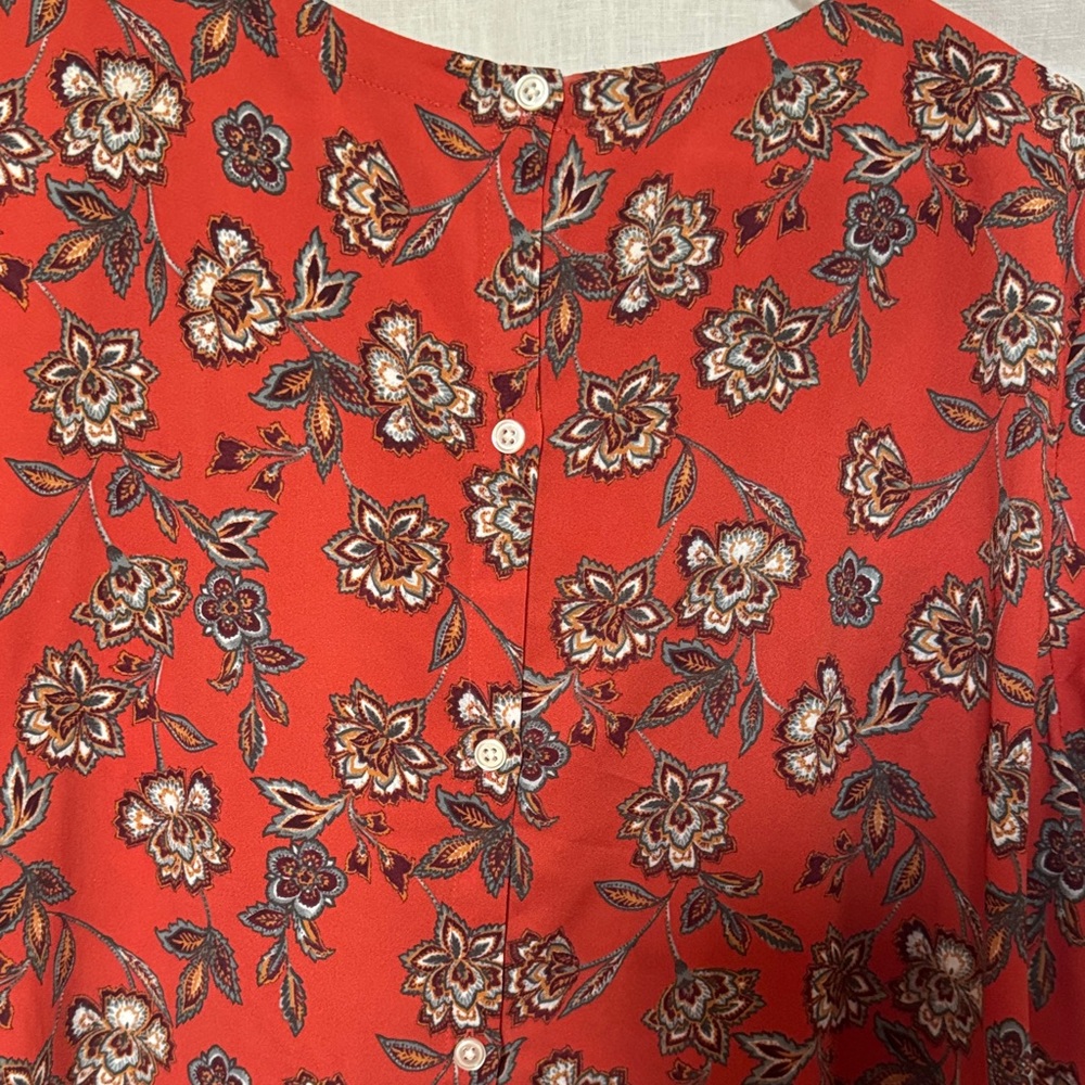 LOFT Red Floral Pattern Blouse - Picture 7 of 7